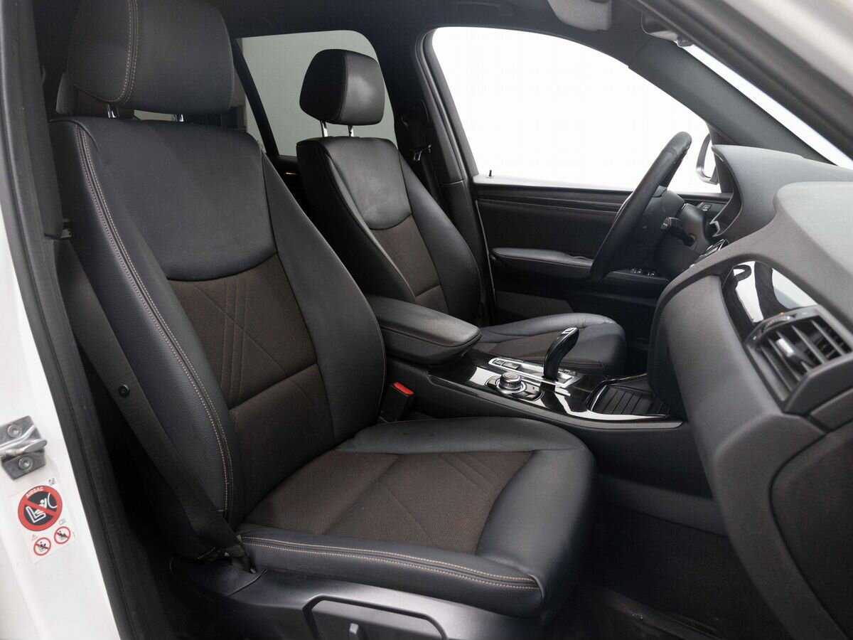 Б/У БМВ Икс3 2015 года. Фото: #13