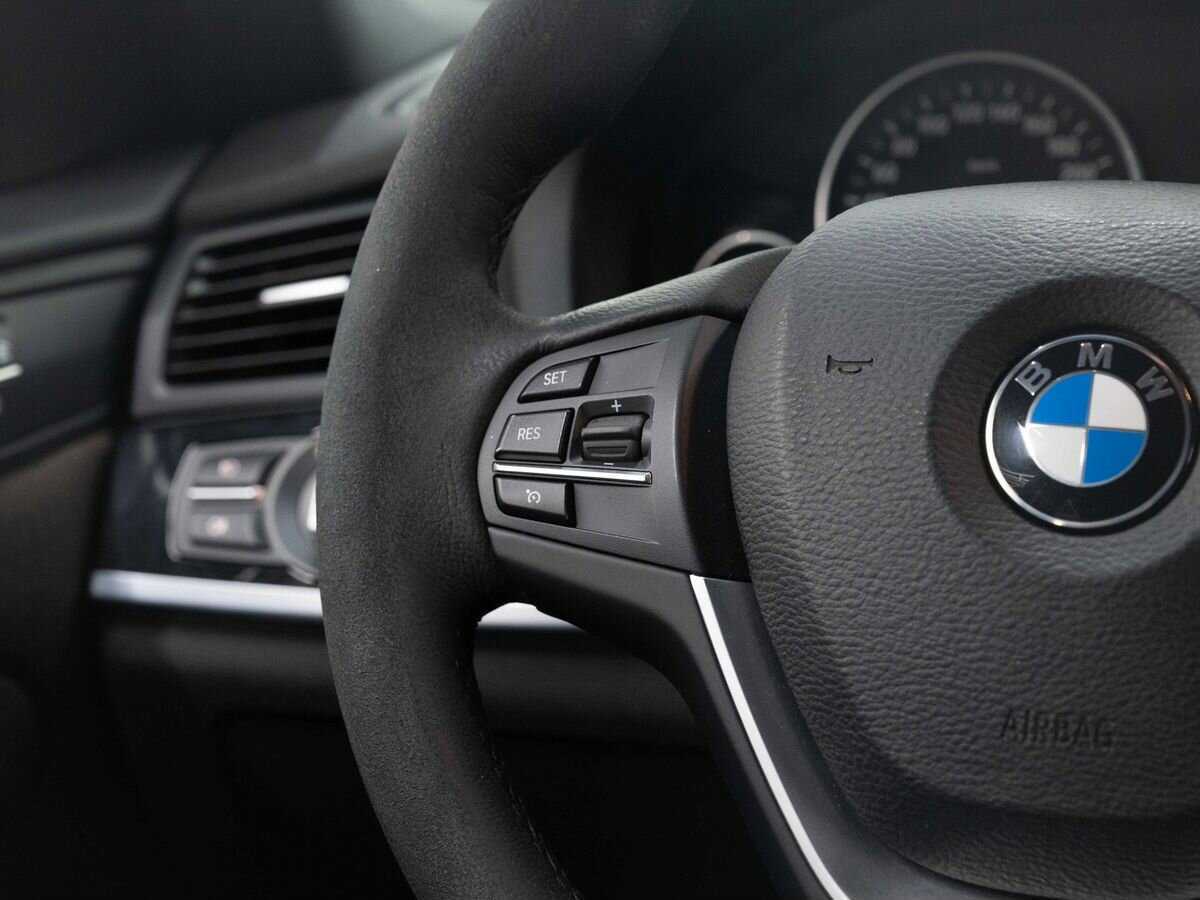 Б/У БМВ Икс3 2015 года. Фото: #17