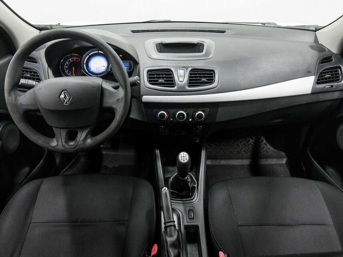 Б/У Рено Флюенс 2013 года. Фото: #7