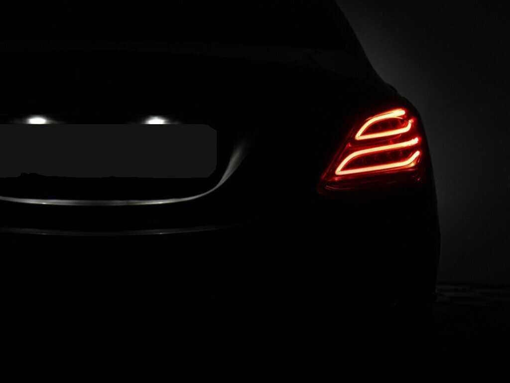 Б/У Мерседес-Бенц Ц-Класс 2014 года. Фото: #18