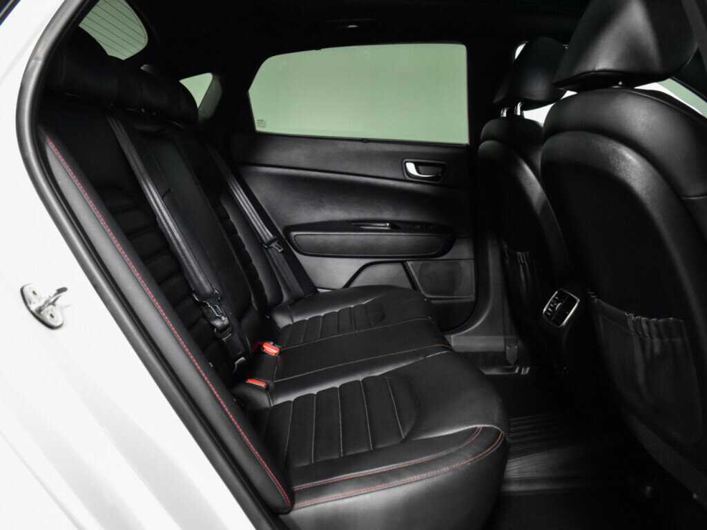 Б/У Киа Оптима 2019 года. Фото: #7