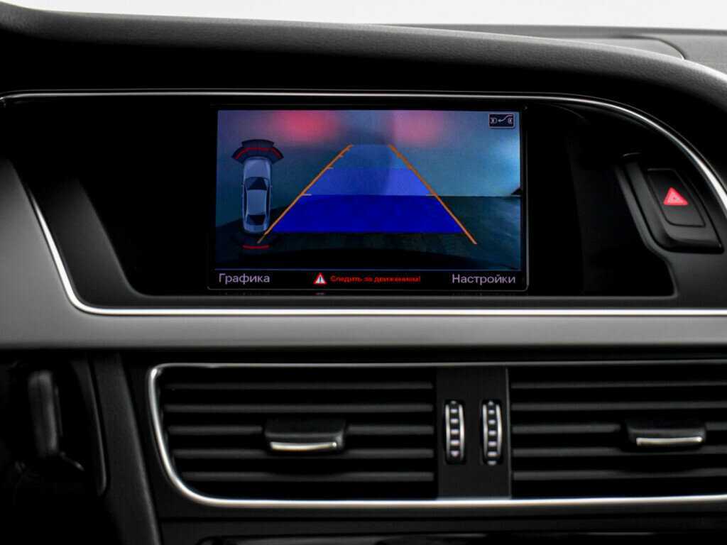 Б/У Ауди А4 2013 года. Фото: #17