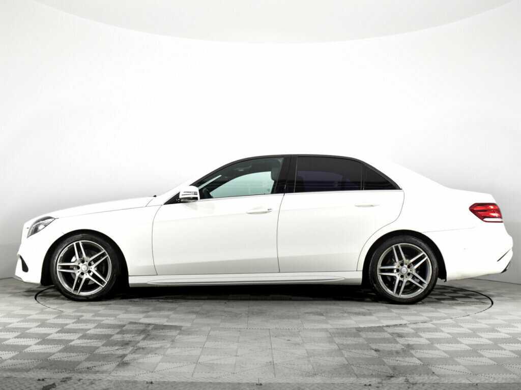 Б/У Мерседес-Бенц Е-Класс 2015 года. Фото: #7