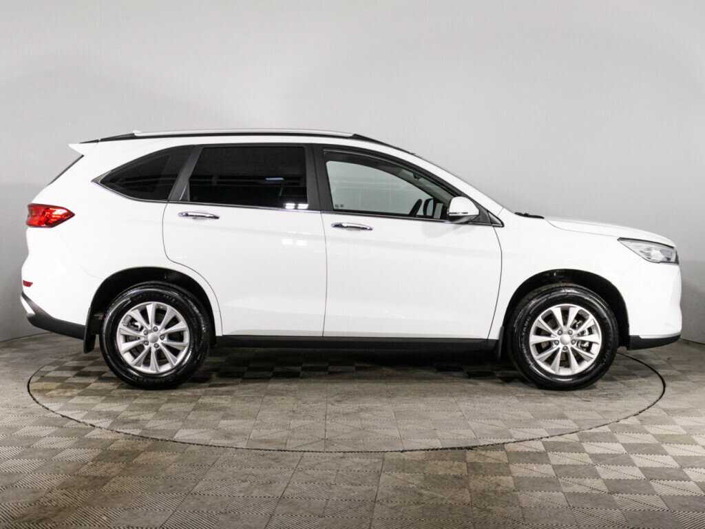 Б/У Хавал М6 2023 года. Фото: #3