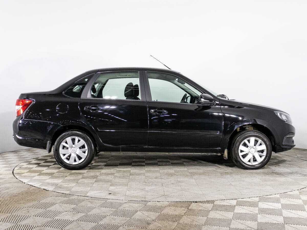 Б/У Лада (ВАЗ) Гранта 2022 года. Фото: #3