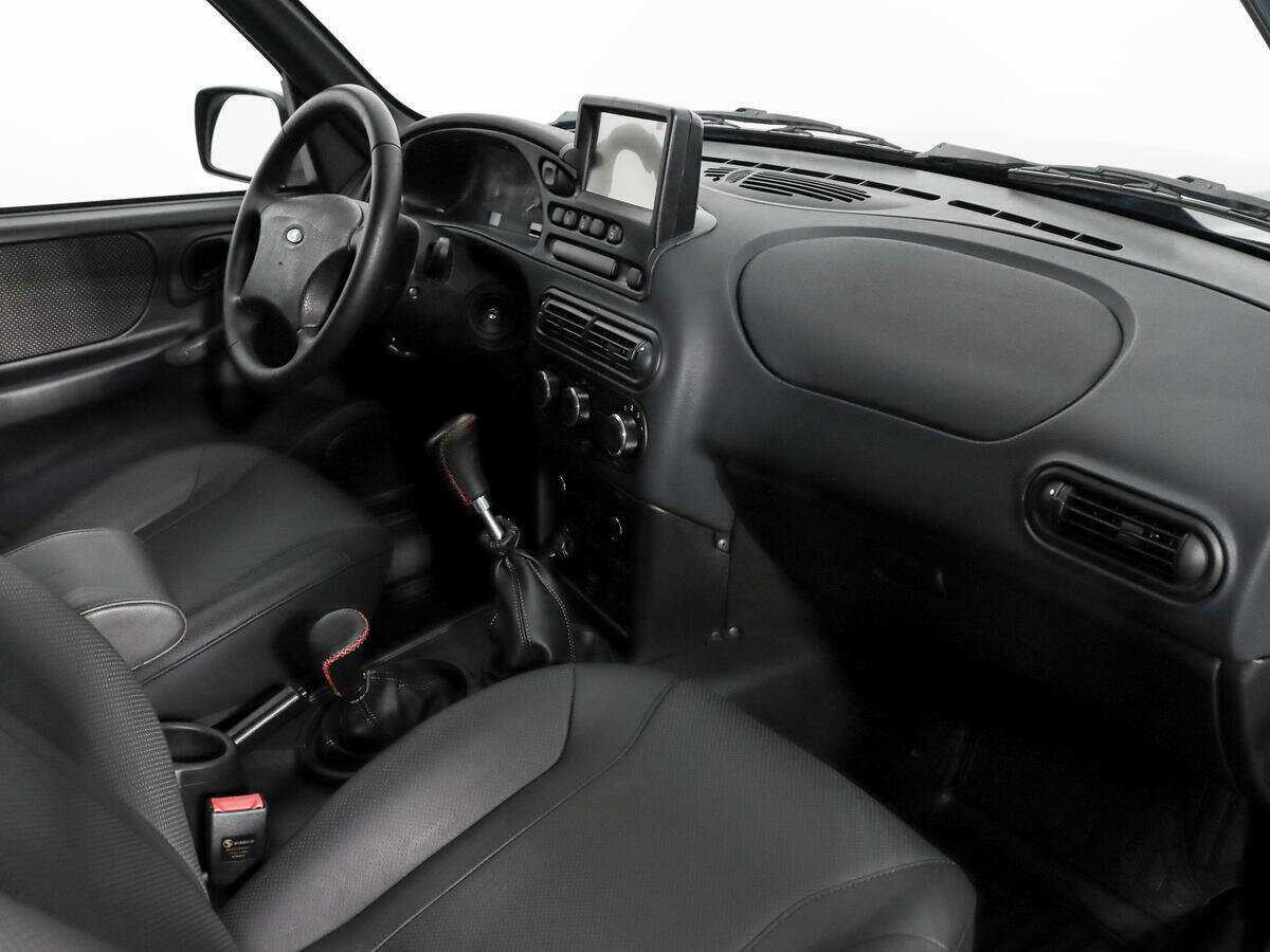 Б/У Лада (ВАЗ) Нива 2023 года. Фото: #10