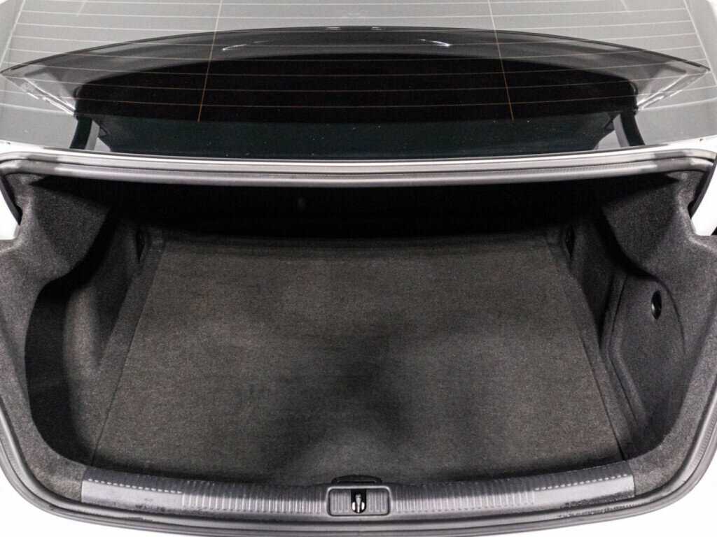 Б/У Ауди А3 2017 года. Фото: #14