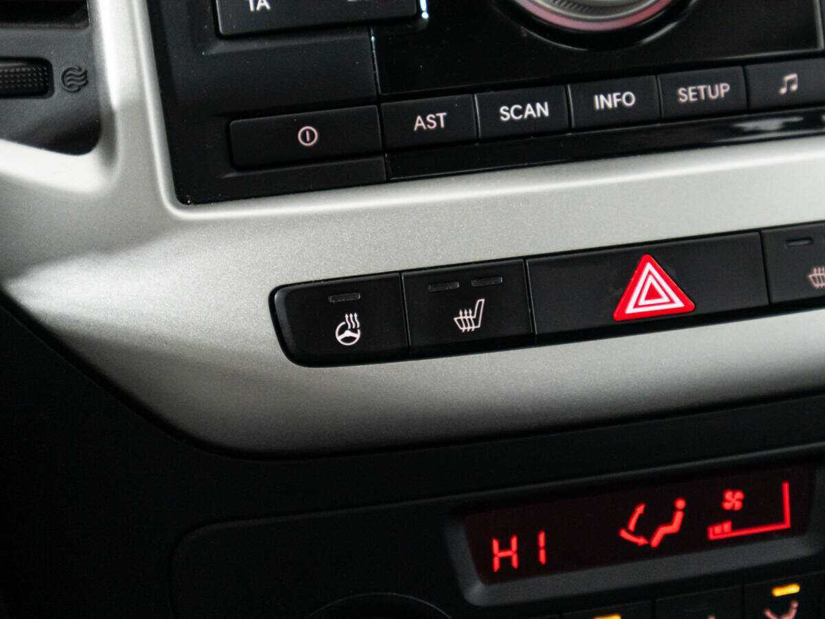 Б/У Киа Венга 2015 года. Фото: #15