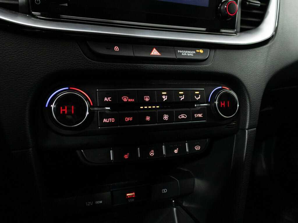 Б/У Киа Сид 2020 года. Фото: #17