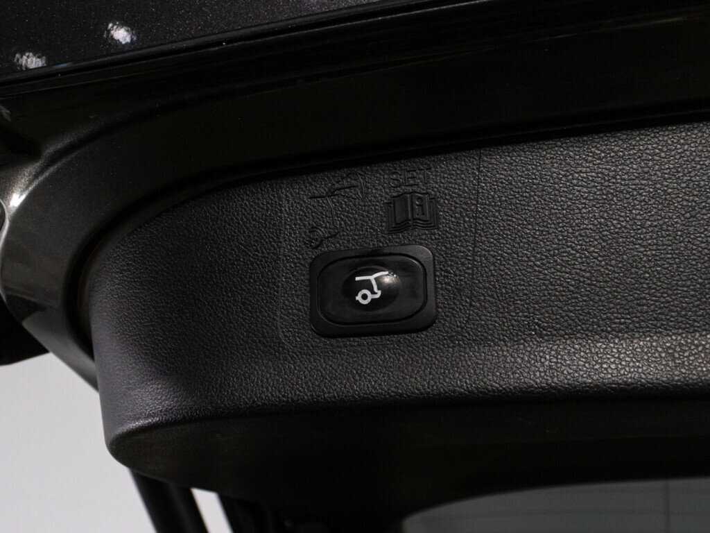 Б/У Форд Куга 2017 года. Фото: #15