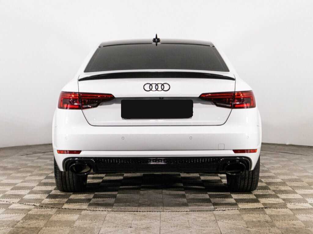 Б/У Ауди А4 2017 года. Фото: #5