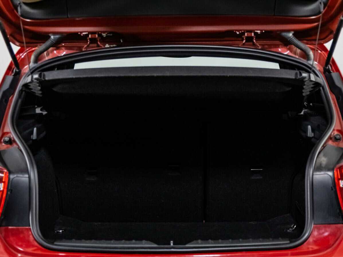 Б/У БМВ 1 серии 2012 года. Фото: #16