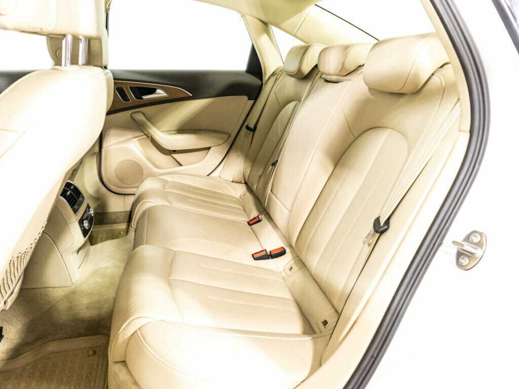 Б/У Ауди А6 2015 года. Фото: #9