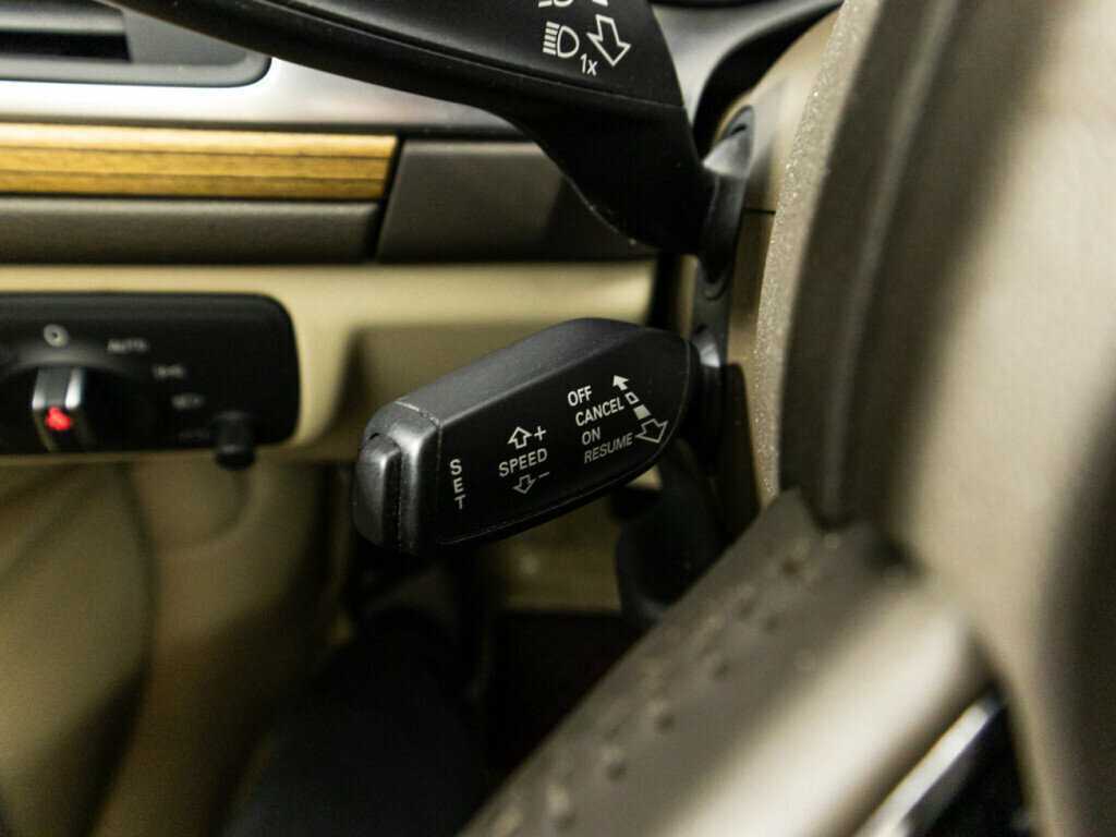 Б/У Ауди А6 2015 года. Фото: #19