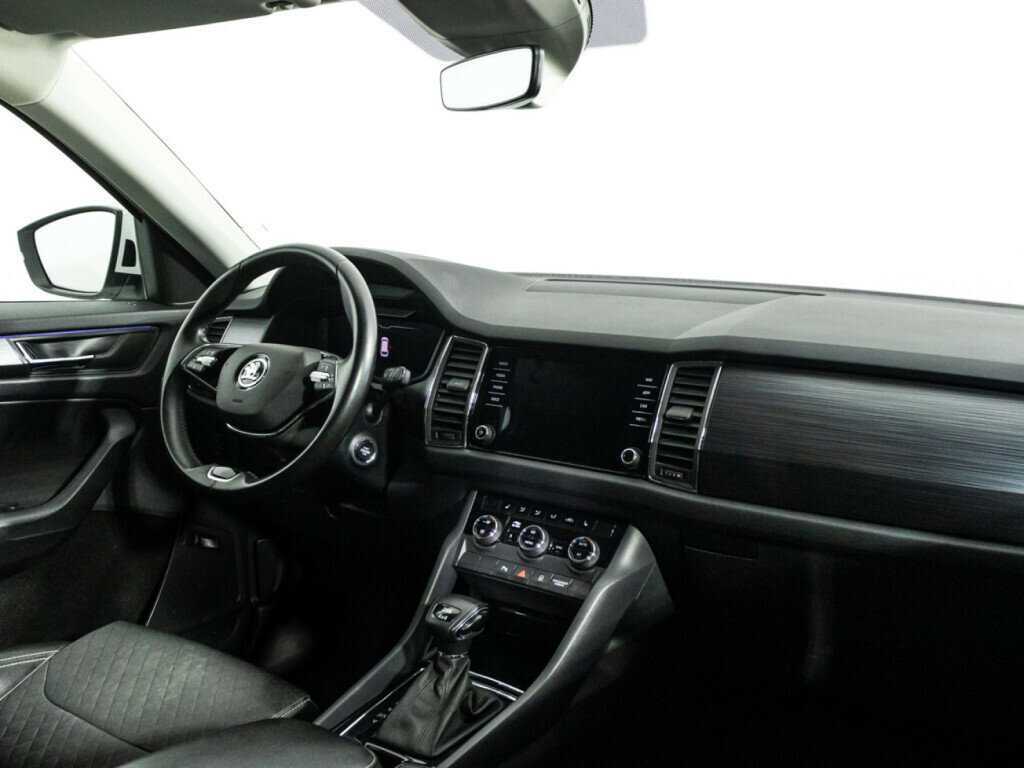 Б/У Шкода Кодиак 2021 года. Фото: #8