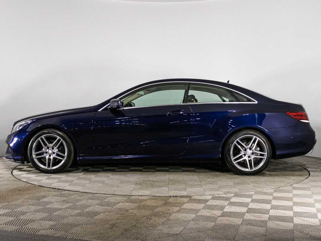 Б/У Мерседес-Бенц Е-Класс 2015 года. Фото: #7