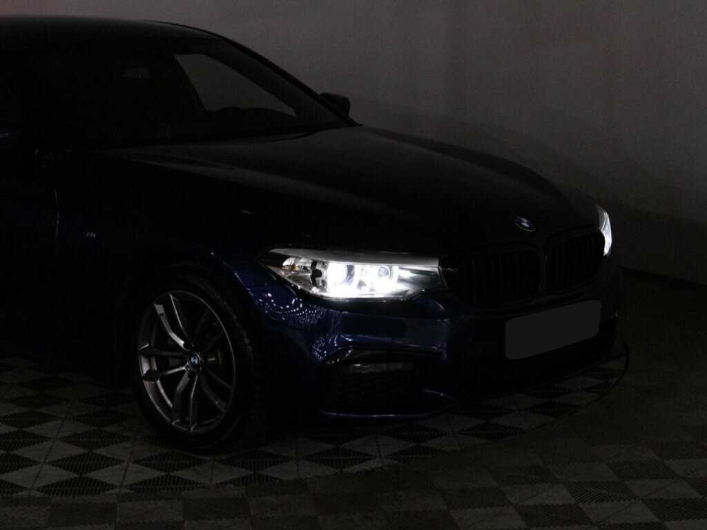 Б/У БМВ 5 серии 2018 года. Фото: #29