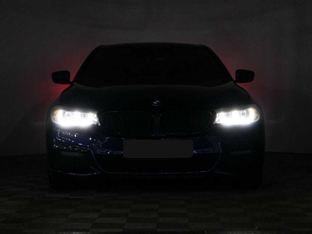 Б/У БМВ 5 серии 2018 года. Фото: #30