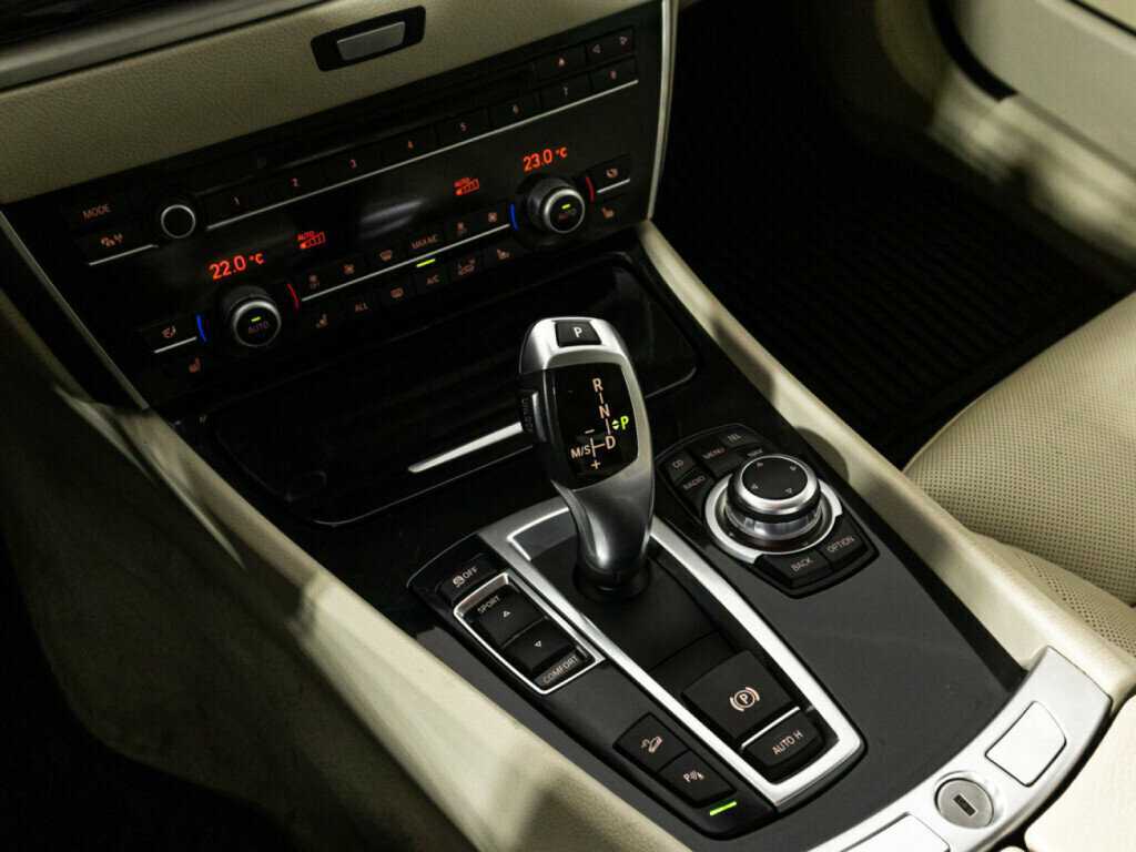 Б/У БМВ 5 серии 2012 года. Фото: #17