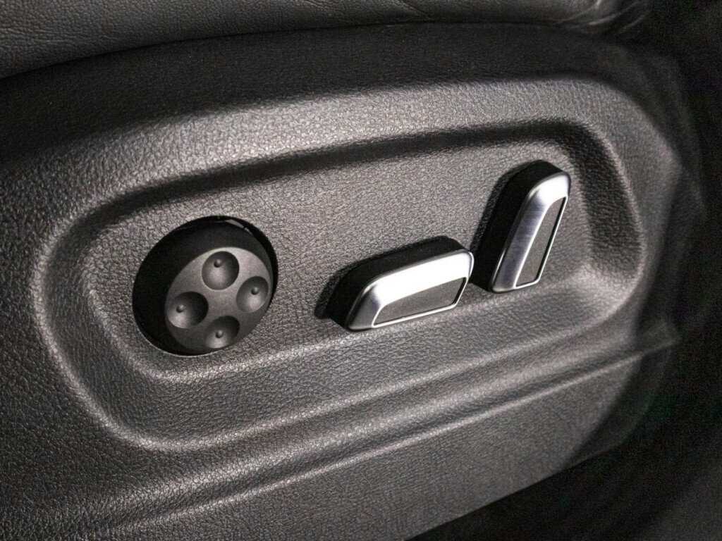 Б/У Ауди К5 2012 года. Фото: #15