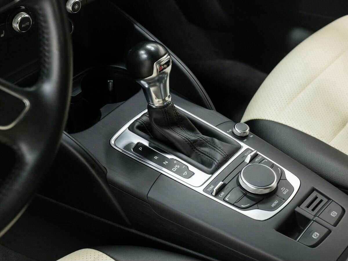 Б/У Ауди А3 2013 года. Фото: #18