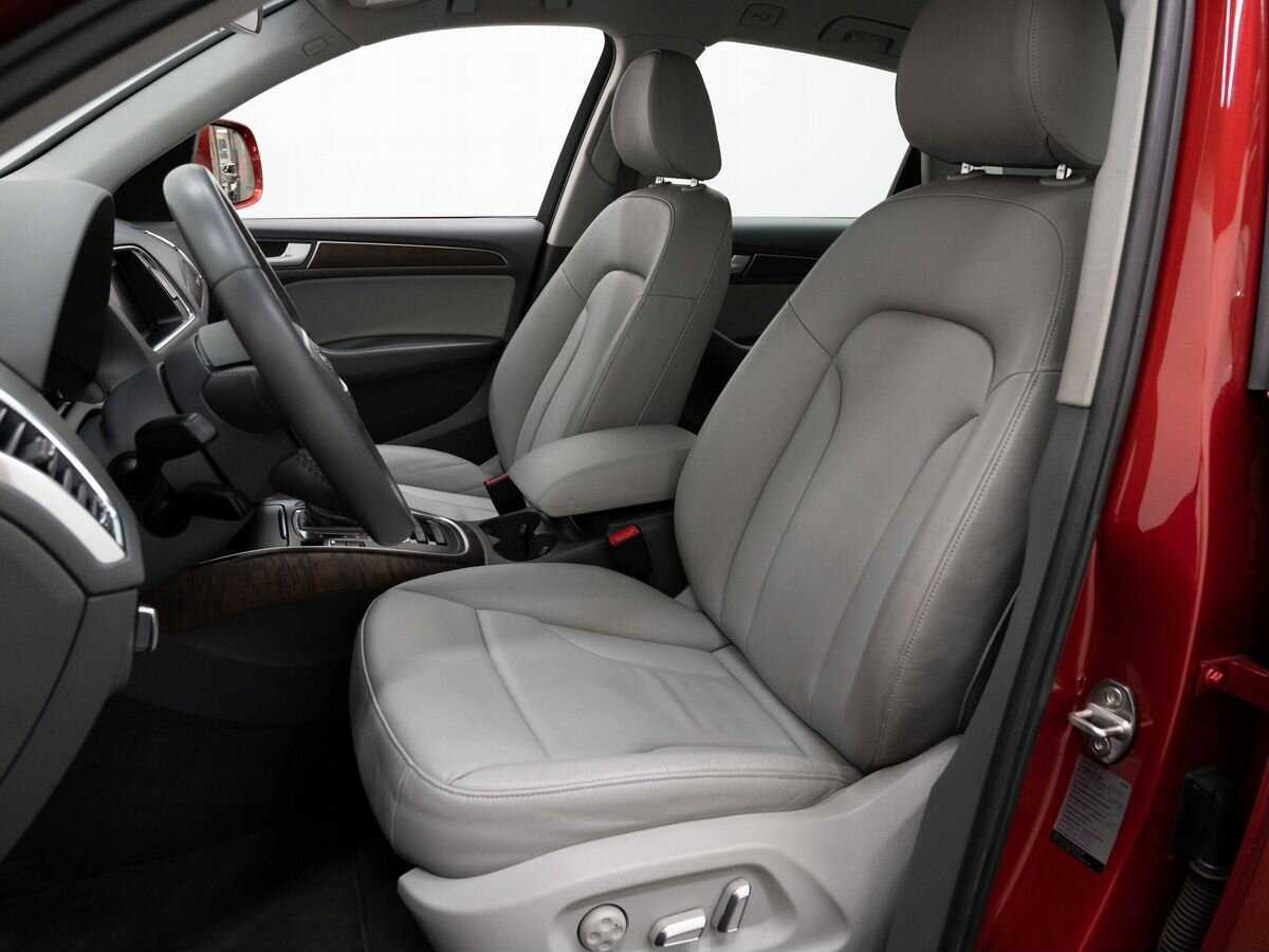 Б/У Ауди К5 2013 года. Фото: #7