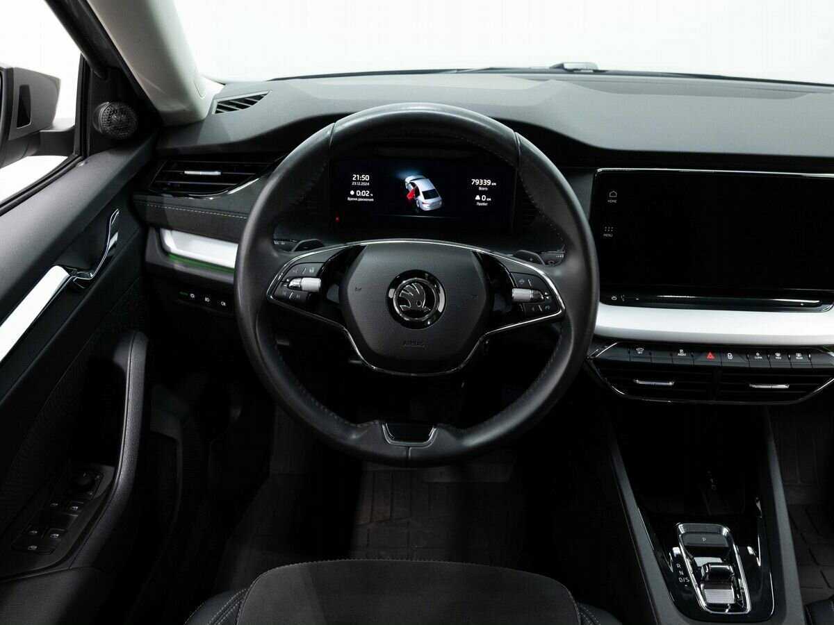 Б/У Шкода Октавия 2021 года. Фото: #15