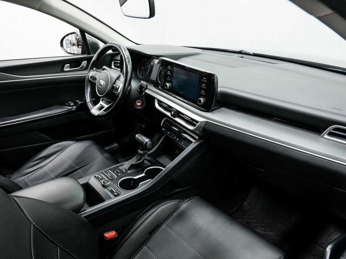 Б/У Киа К5 2021 года. Фото: #8