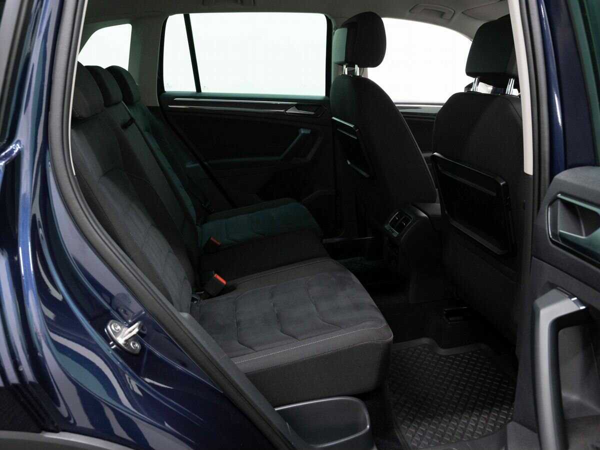 Б/У Фольксваген Тигуан 2017 года. Фото: #11