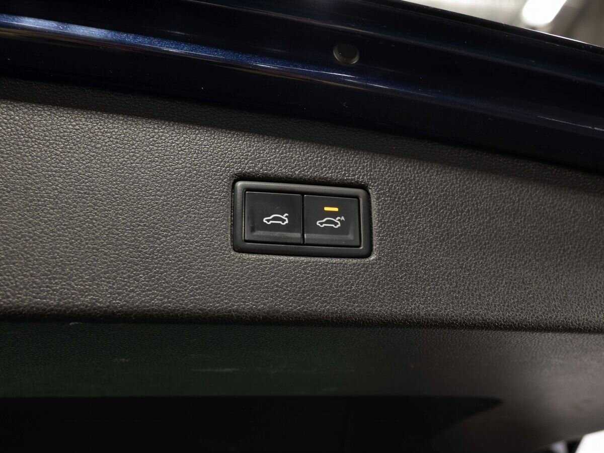 Б/У Фольксваген Тигуан 2017 года. Фото: #25