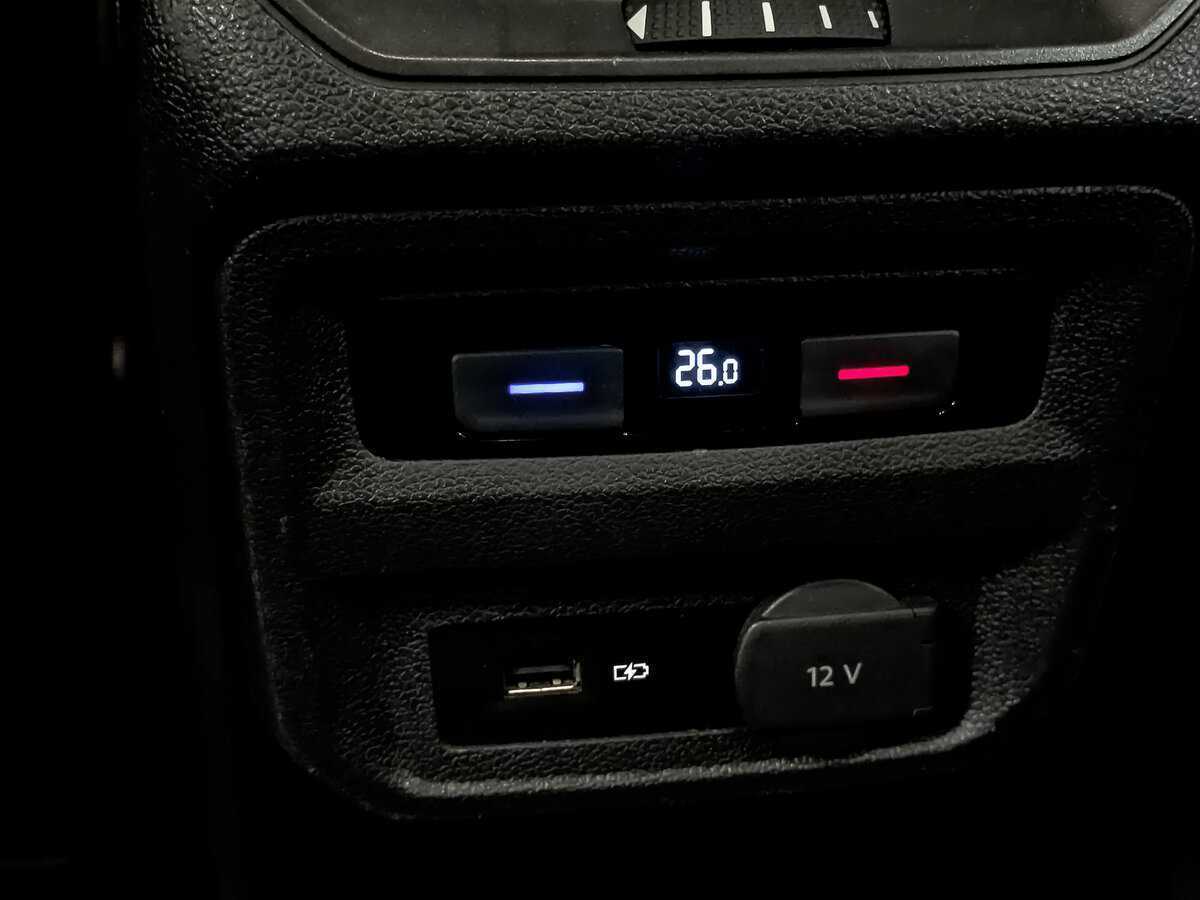 Б/У Фольксваген Тигуан 2020 года. Фото: #28