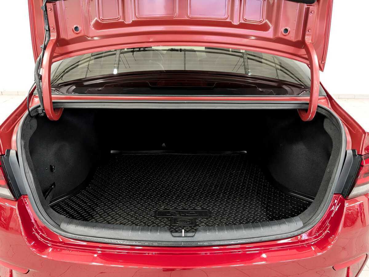 Б/У Киа Рио 2017 года. Фото: #9