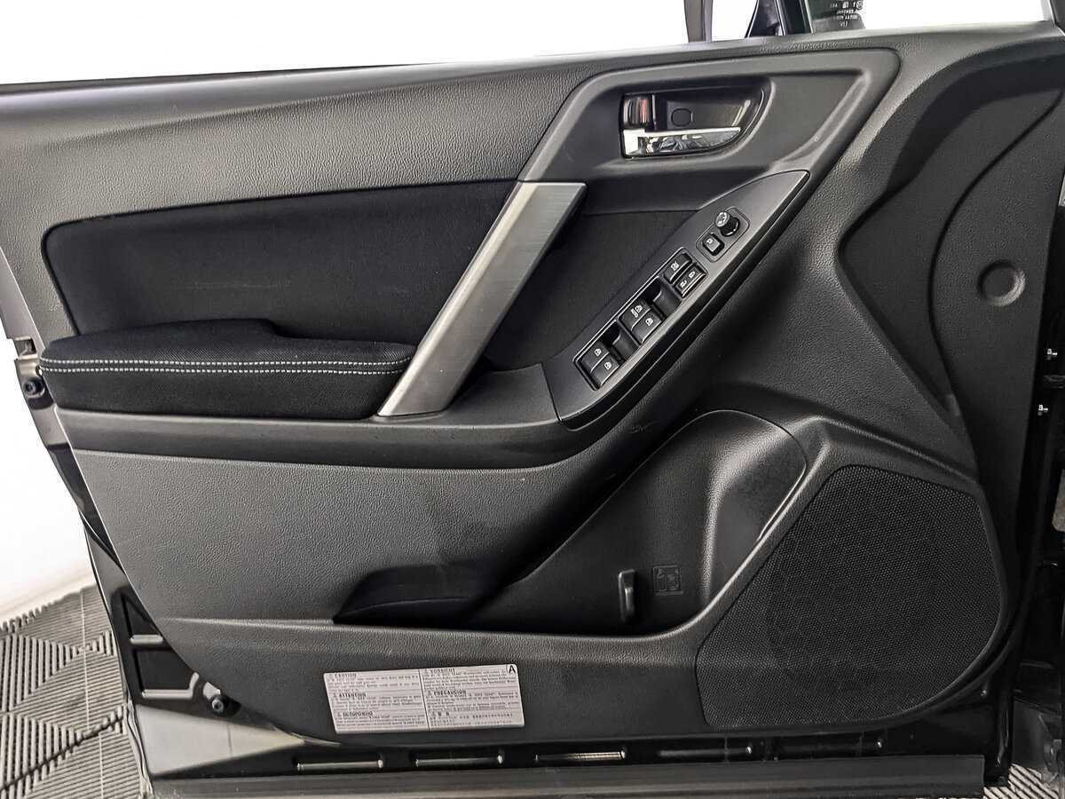 Б/У Субару Форестер 2014 года. Фото: #17