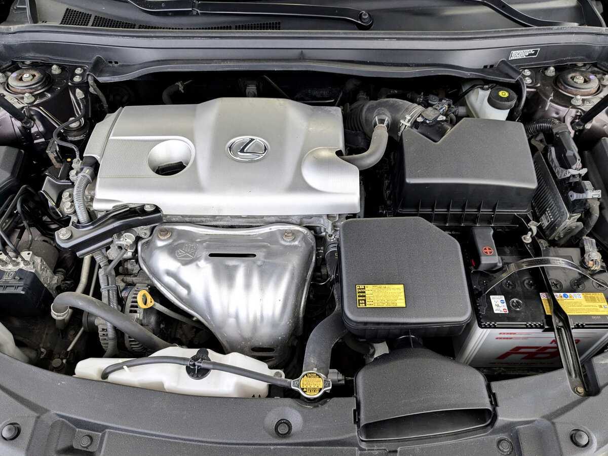 Б/У Лексус ЕС 2015 года. Фото: #8