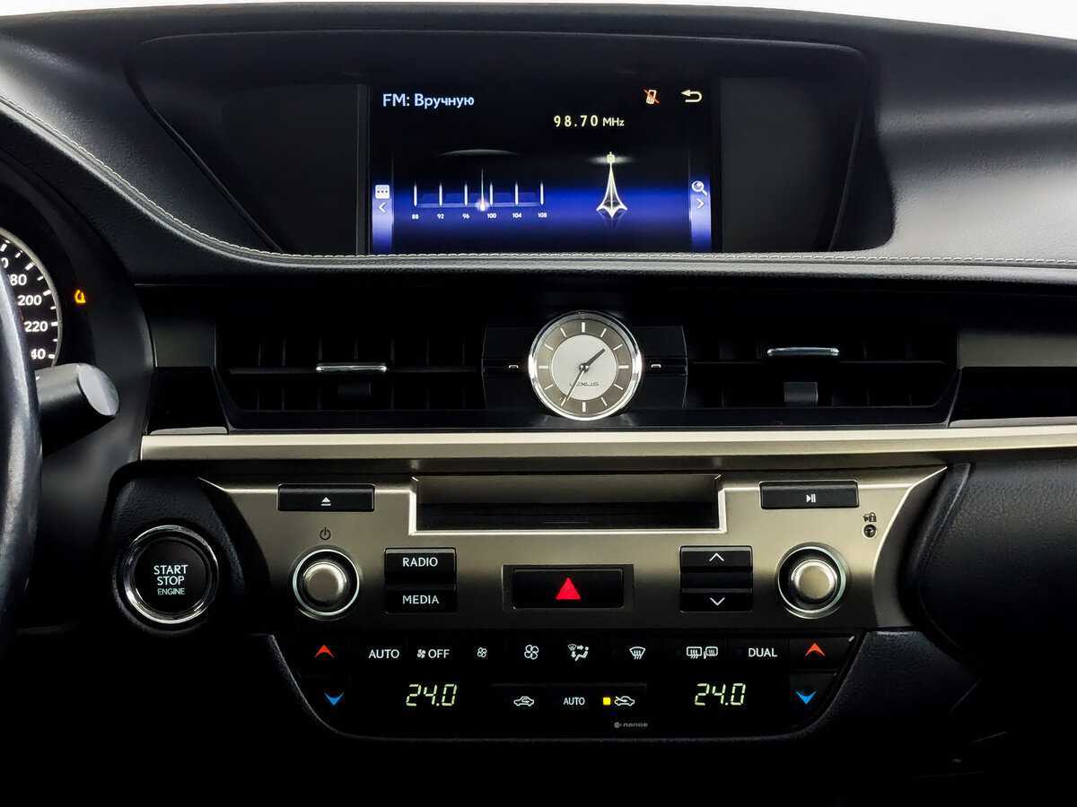 Б/У Лексус ЕС 2015 года. Фото: #14