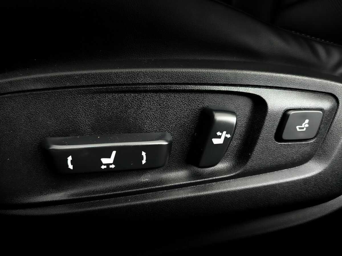 Б/У Лексус ЕС 2015 года. Фото: #20