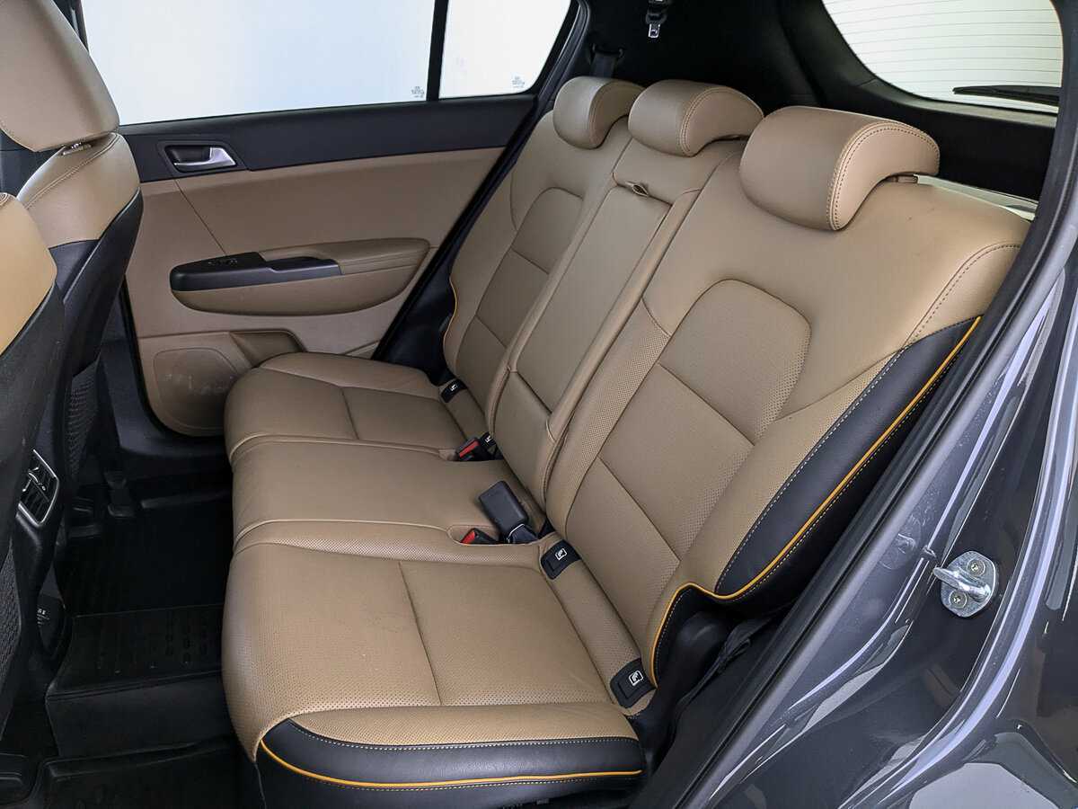 Б/У Киа Спортейдж 2021 года. Фото: #17