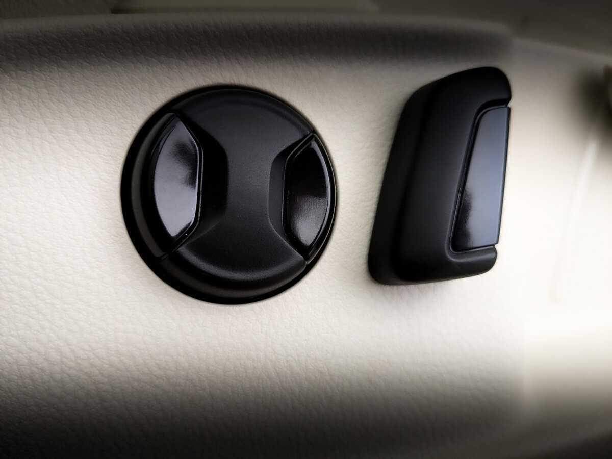 Б/У Фольксваген Пассат 2017 года. Фото: #18