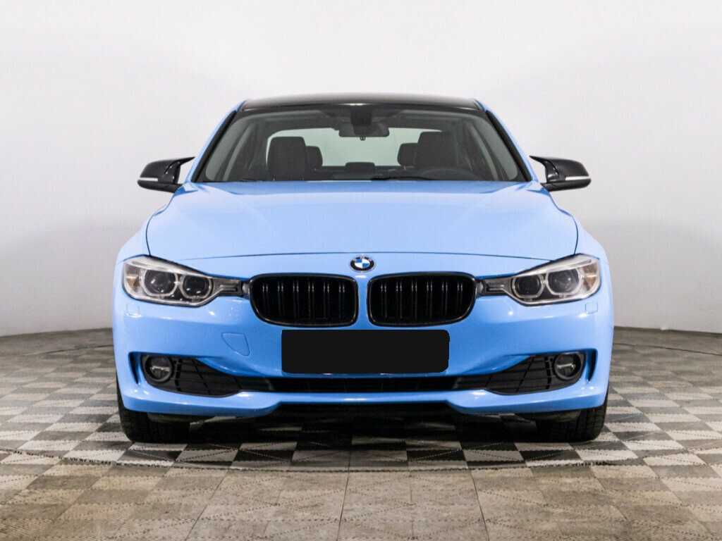 Б/У БМВ 3 серии 2013 года. Фото: #1