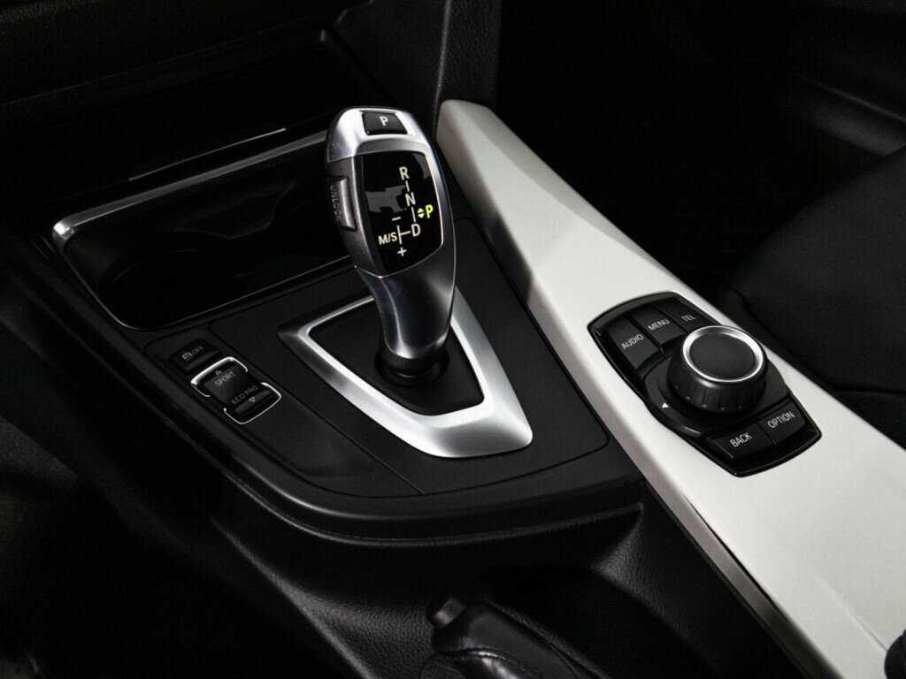 Б/У БМВ 3 серии 2013 года. Фото: #16