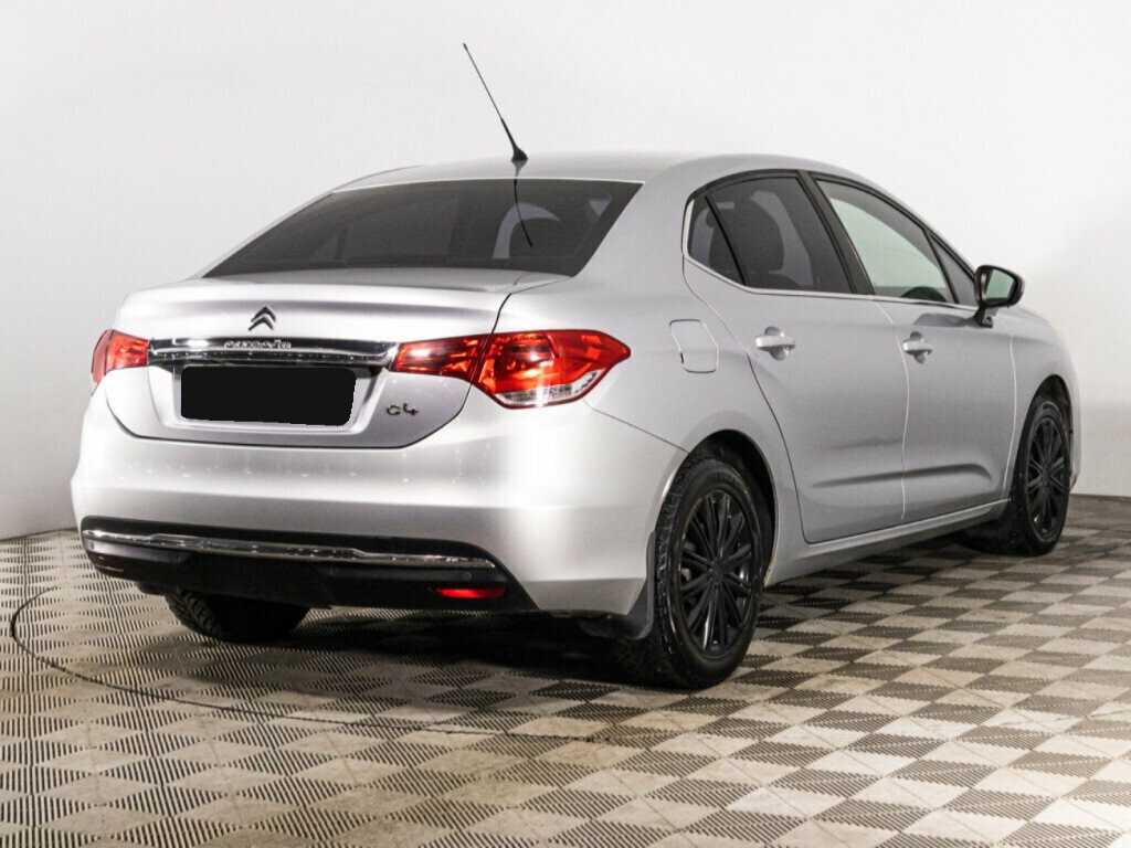 Б/У Ситроен Ц4 2013 года. Фото: #4