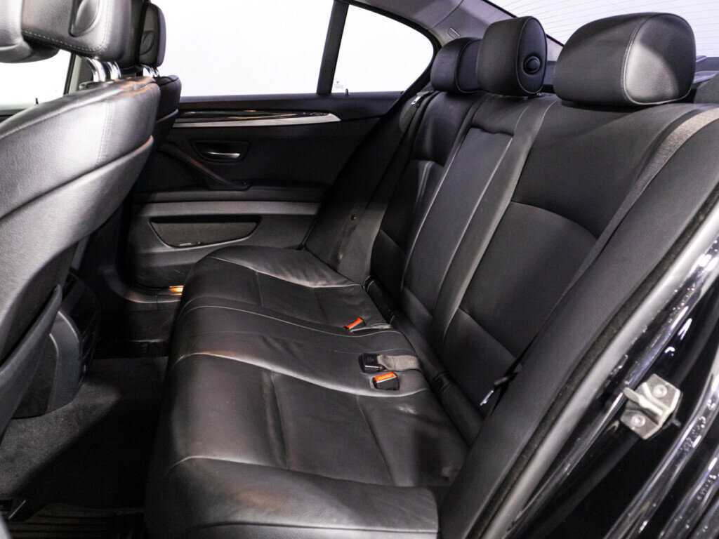 Б/У БМВ 5 серии 2013 года. Фото: #9