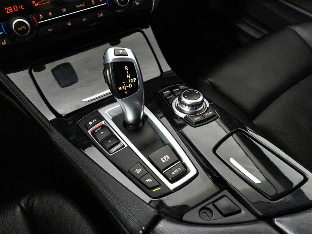 Б/У БМВ 5 серии 2013 года. Фото: #14