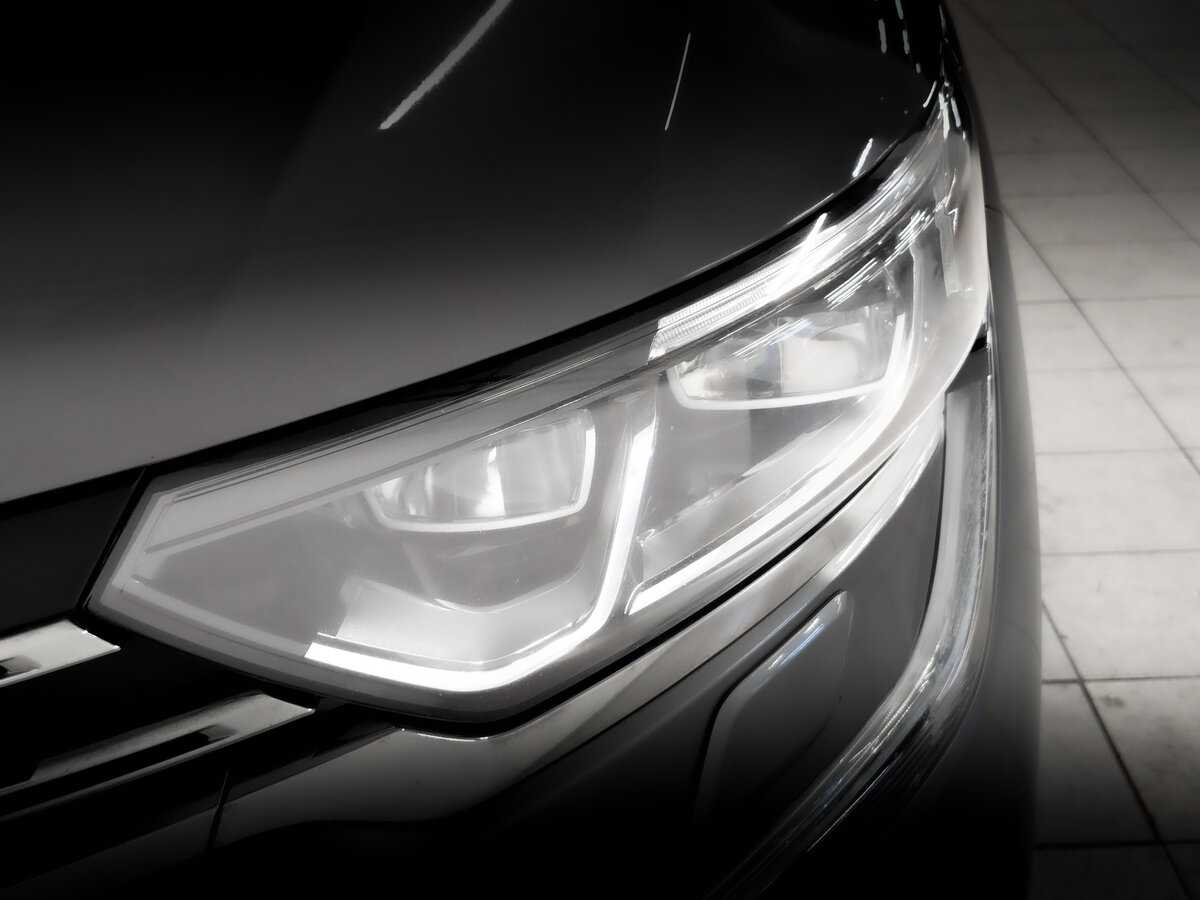 Б/У Рено Колеос 2017 года. Фото: #16