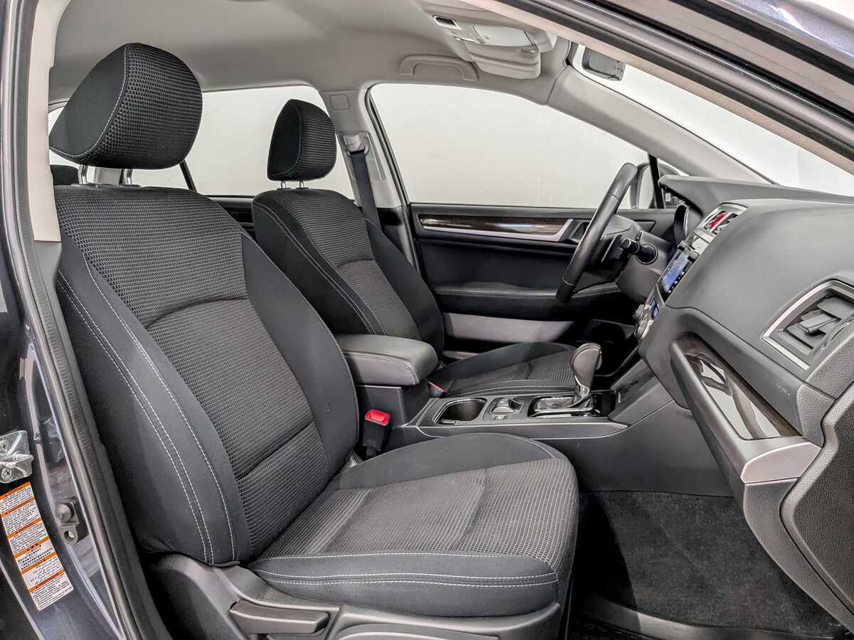 Б/У Субару Аутбэк 2015 года. Фото: #23