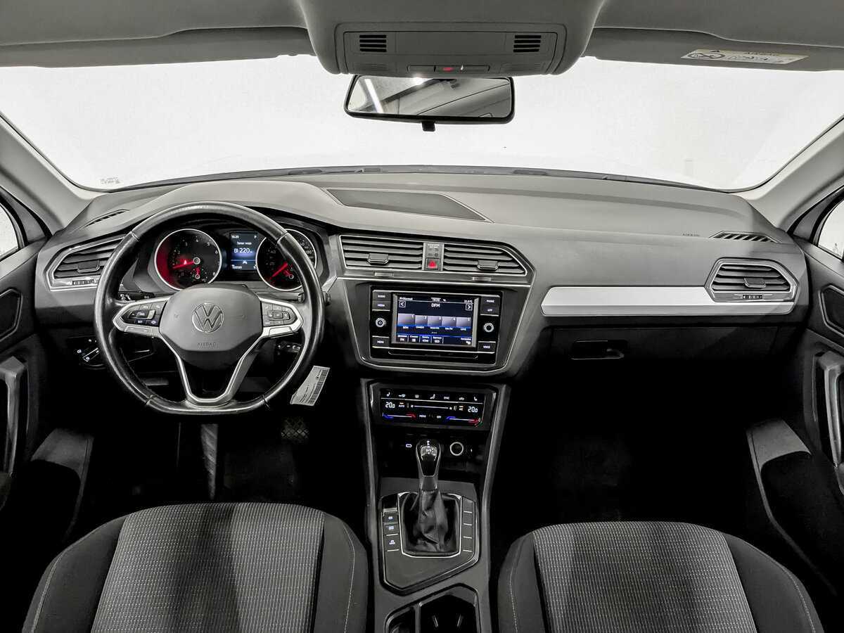 Б/У Фольксваген Тигуан 2021 года. Фото: #13