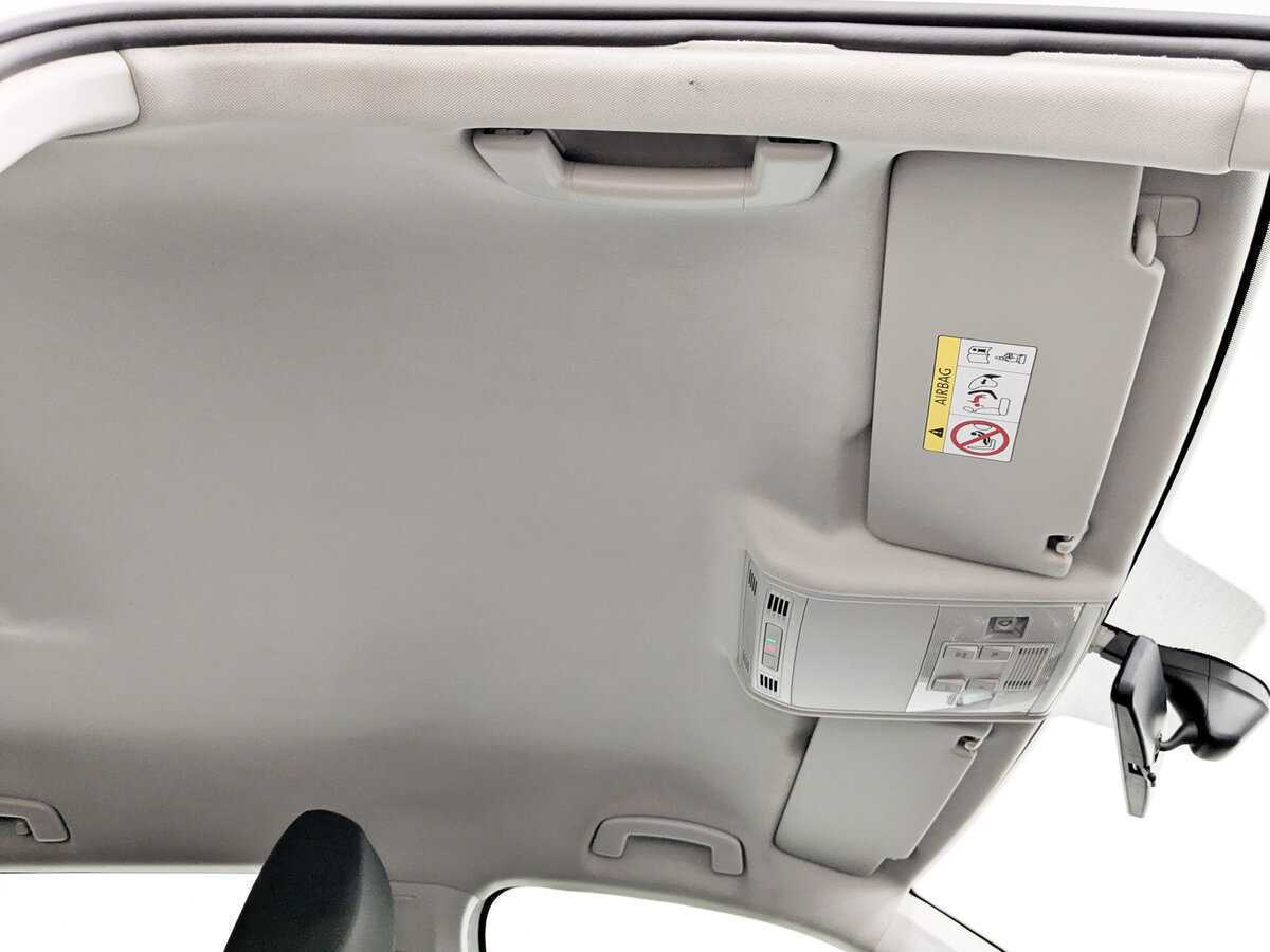 Б/У Фольксваген Тигуан 2021 года. Фото: #21