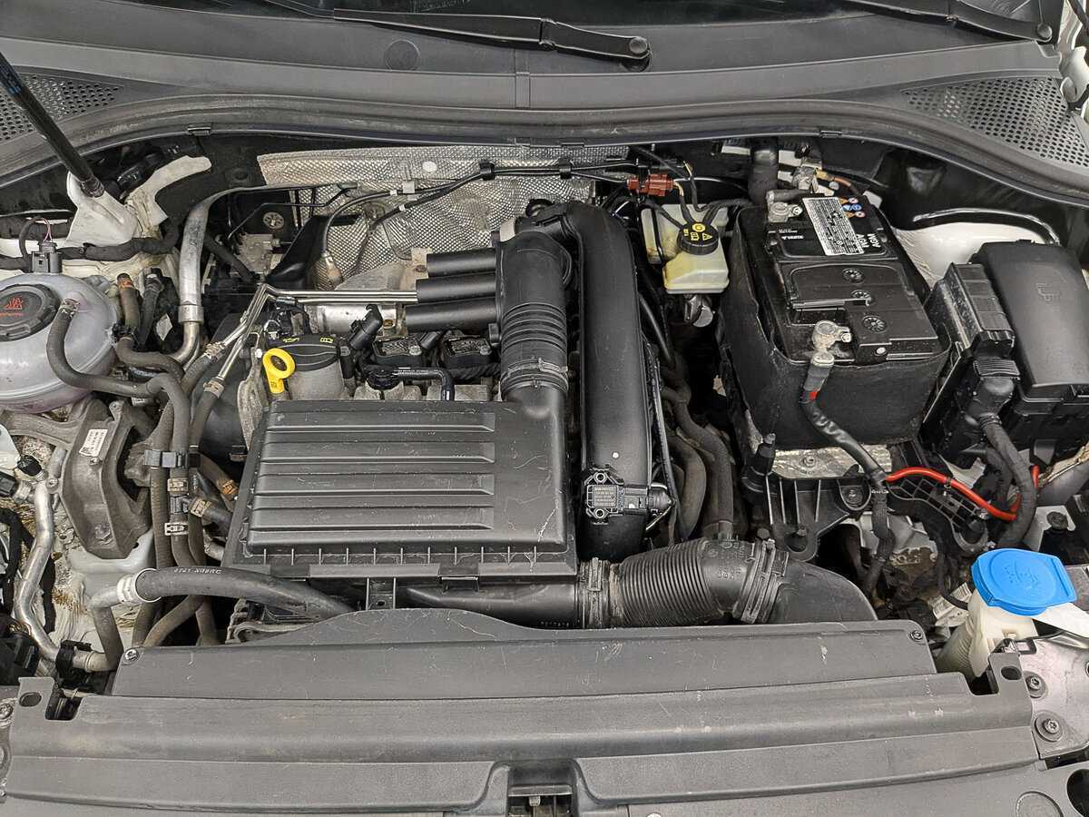 Б/У Фольксваген Тигуан 2021 года. Фото: #8