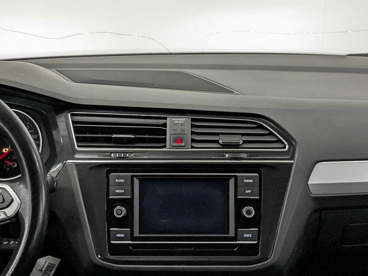 Б/У Фольксваген Тигуан 2021 года. Фото: #14