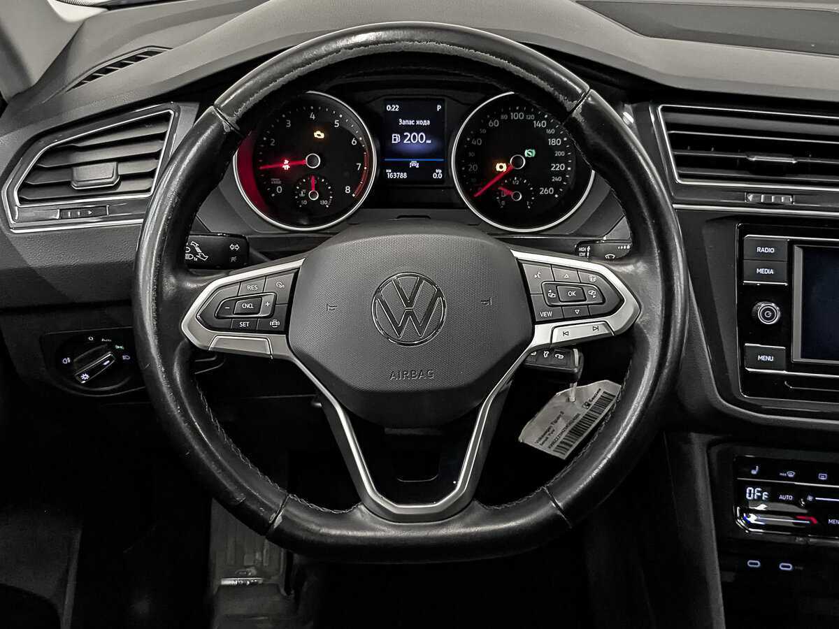 Б/У Фольксваген Тигуан 2021 года. Фото: #19